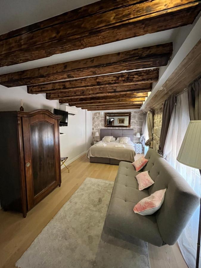 Apartment And Rooms Stay دوبروفينك المظهر الخارجي الصورة