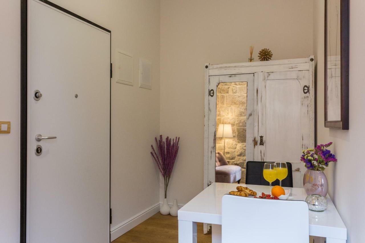Apartment And Rooms Stay دوبروفينك المظهر الخارجي الصورة