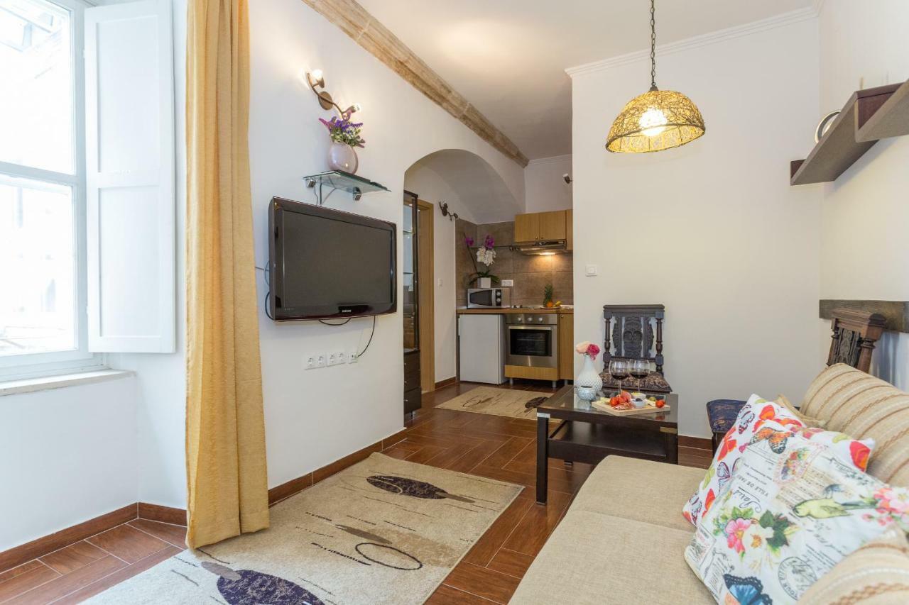 Apartment And Rooms Stay دوبروفينك المظهر الخارجي الصورة