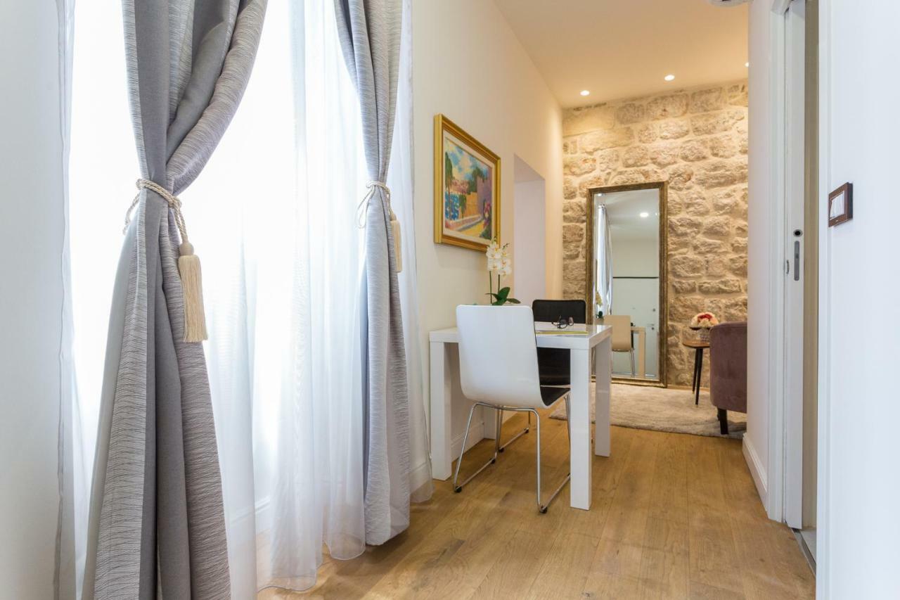 Apartment And Rooms Stay دوبروفينك المظهر الخارجي الصورة