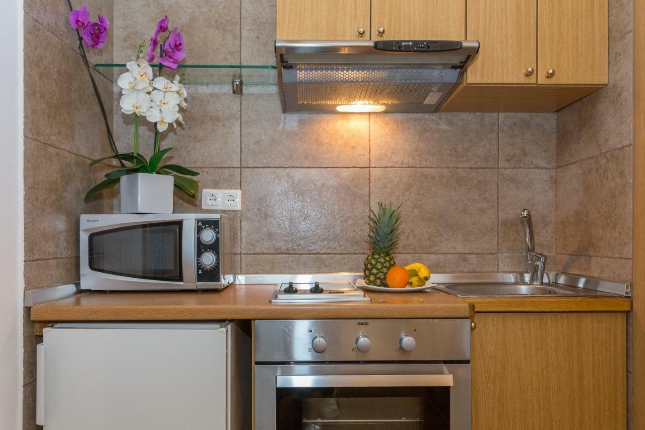 Apartment And Rooms Stay دوبروفينك المظهر الخارجي الصورة