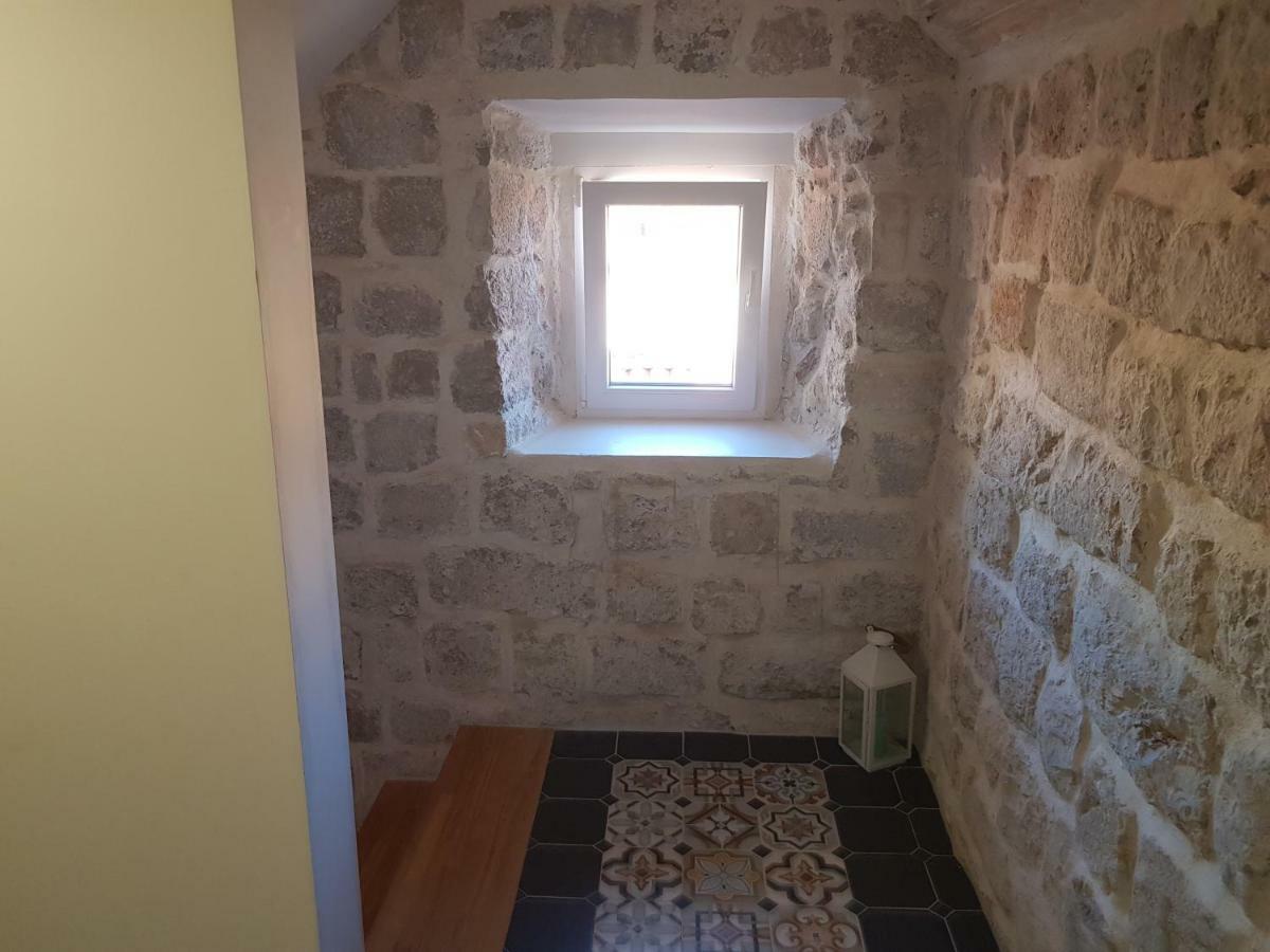 Apartment And Rooms Stay دوبروفينك المظهر الخارجي الصورة